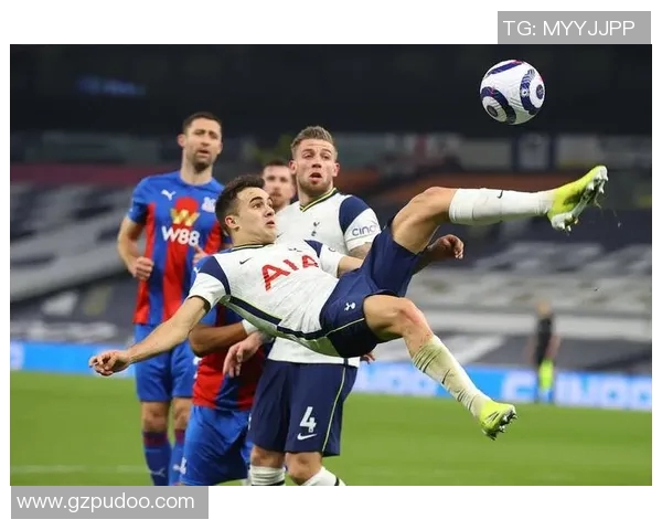 狼队败北水晶宫,穆尼奥斯和皮诺的精彩表现引爆全场 狼队败北水晶宫,穆尼奥斯和皮诺的精彩表现引爆全场