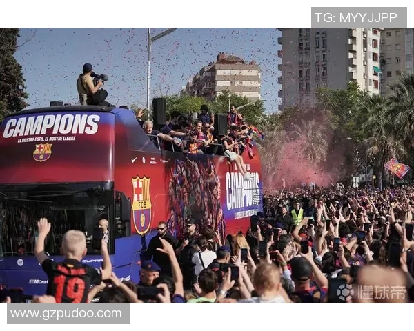 阿劳霍三季欧冠染红风波:青春与压力的交锋 阿劳霍三季欧冠染红风波:青春与压力的交锋