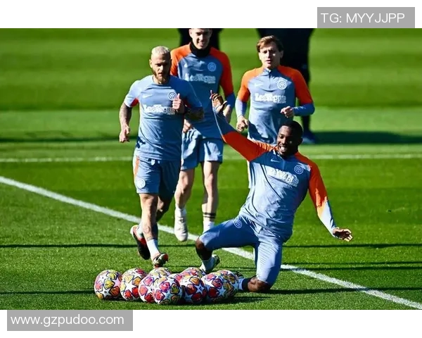 满格备战欧冠联赛:开启巅峰之旅的全方位策略 满格备战欧冠联赛:开启巅峰之旅的全方位策略